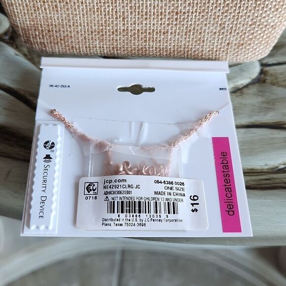 Necklace  - Picture 3 of 5